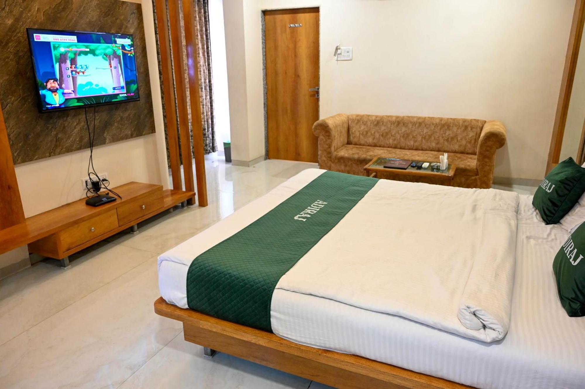 Adiraj Residency Hotel Navi Mumbai Ngoại thất bức ảnh