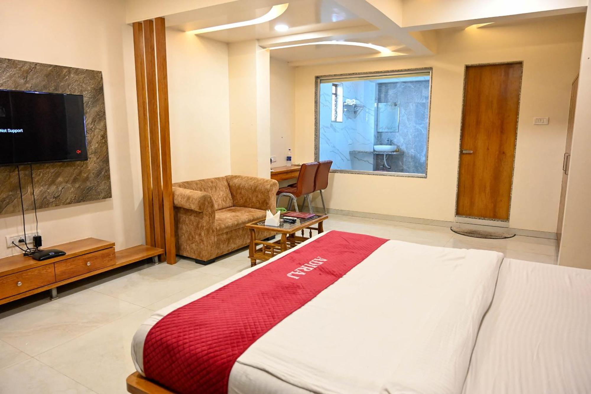 Adiraj Residency Hotel Navi Mumbai Ngoại thất bức ảnh